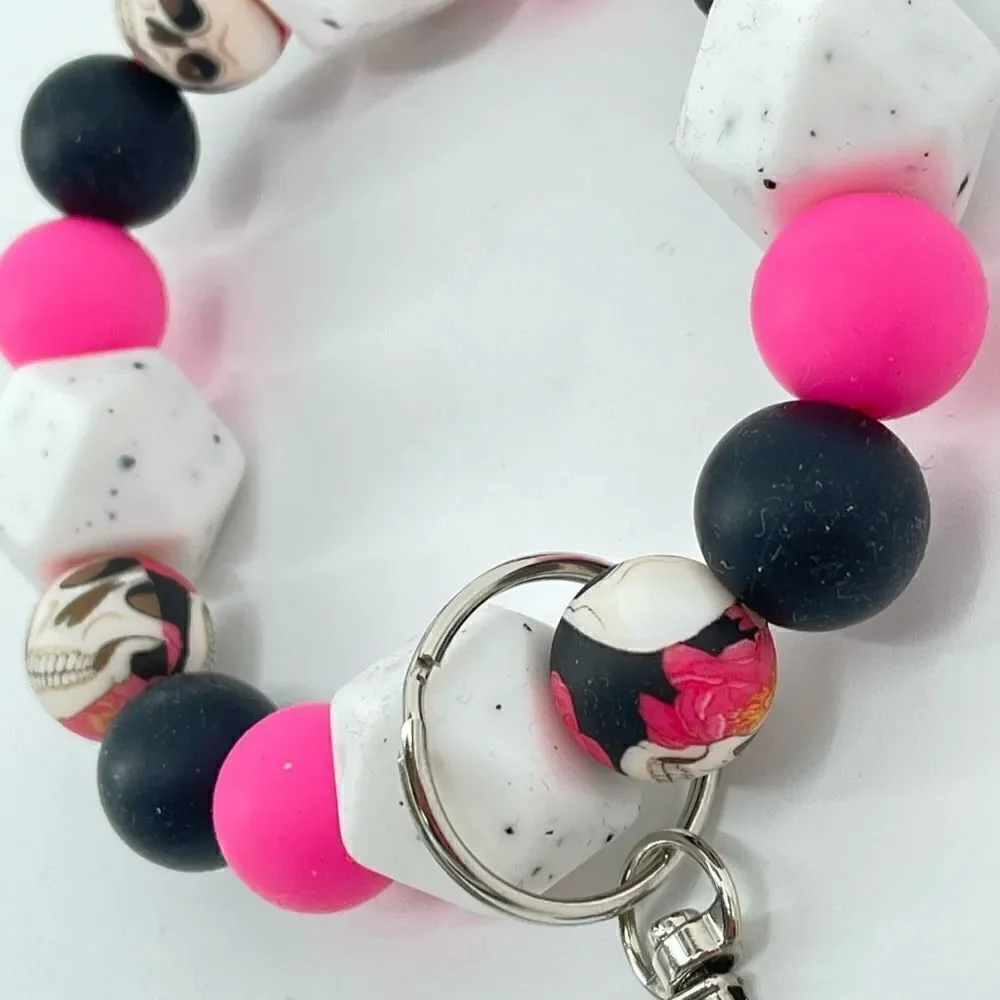 Keychain bracelet wristlet silicone beaded skull roses rockabilly NEW handmade c